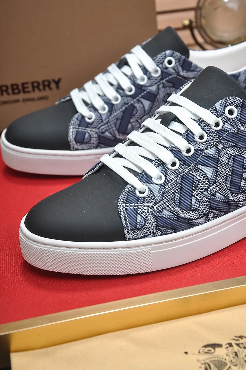 Men's shoes💰480💶[Burberry] (cowhide lining) classic low-top sneakers｜Imported cowhide with classic plaid fabric｜Cow leather lining｜Original outsole｜Fine workmanship and comfortable to wear Size: 38-44 (customized at 45)
